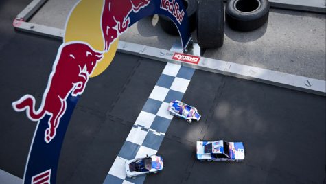 Doi români la Red Bull Racing